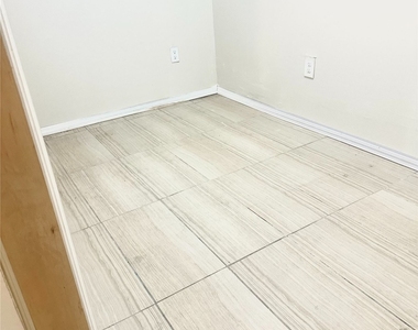 161 Beach 60th Street - Photo Thumbnail 2