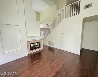 10305 Pompei Place - Photo Thumbnail 5