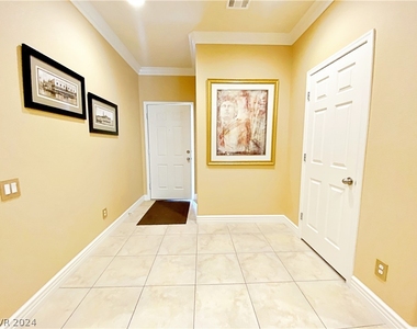 2799 Lochleven Way - Photo Thumbnail 4