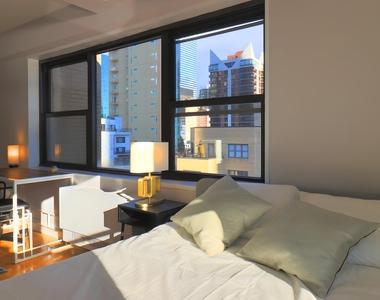 301 East 47th Street - Photo Thumbnail 13