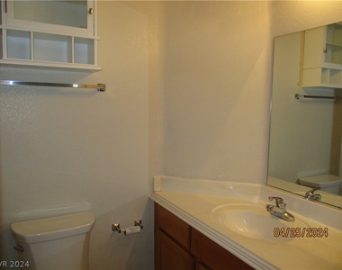 3308 Speckle Summer Place - Photo Thumbnail 10