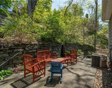 121 Tappan Landing Road - Photo Thumbnail 21