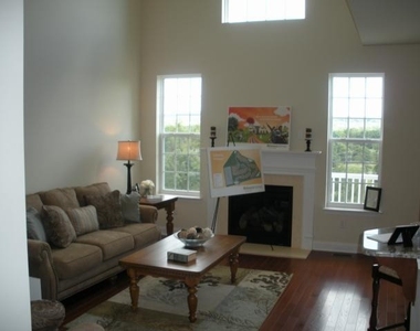 6149 Valley Forge Drive - Photo Thumbnail 2