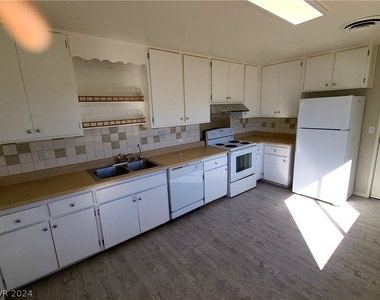 4191 Calimesa Street - Photo Thumbnail 11