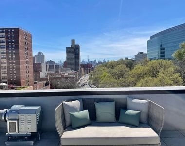 320 West 135th Street - Photo Thumbnail 9