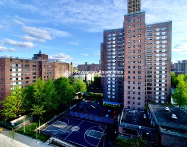 77 West 104th Street - Photo Thumbnail 8