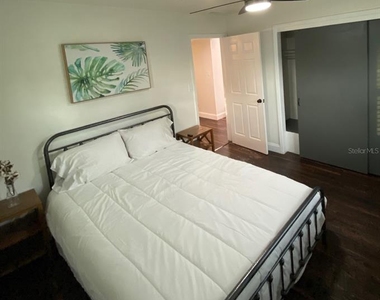 2905 W Ballast Point Boulevard - Photo Thumbnail 16