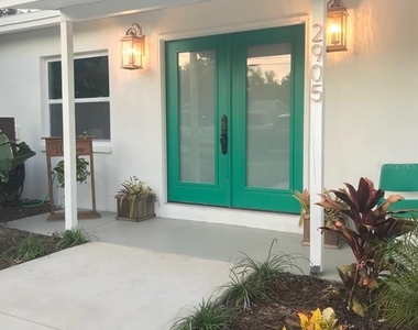 2905 W Ballast Point Boulevard - Photo Thumbnail 1