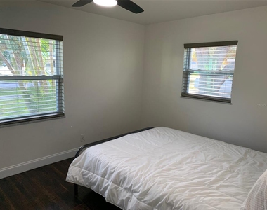 2905 W Ballast Point Boulevard - Photo Thumbnail 12