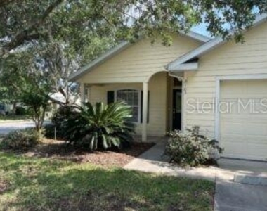 2103 Nw 50th Place - Photo Thumbnail 1