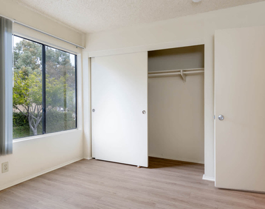 873 Stevens Avenue - Photo Thumbnail 28