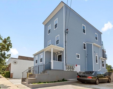 76 Crotona Avenue - Photo Thumbnail 1
