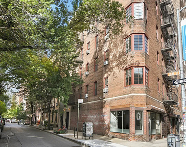 Jane Street/ west village - Photo Thumbnail 8