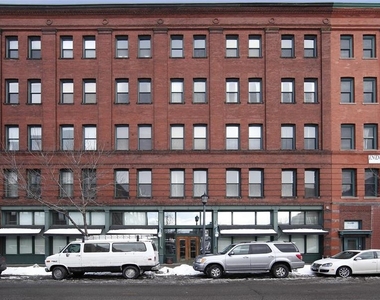 210 N 2nd Street - Photo Thumbnail 14