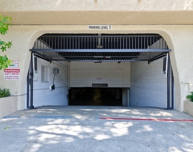 10982 Roebling Ave - Photo Thumbnail 34