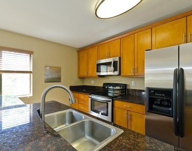 10982 Roebling Ave - Photo Thumbnail 25