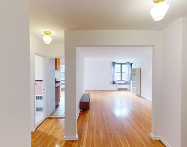109-23 71st Road - Photo Thumbnail 2