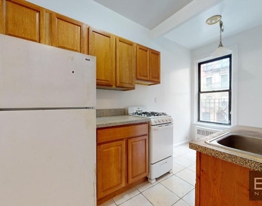 East 73 Street - Photo Thumbnail 1