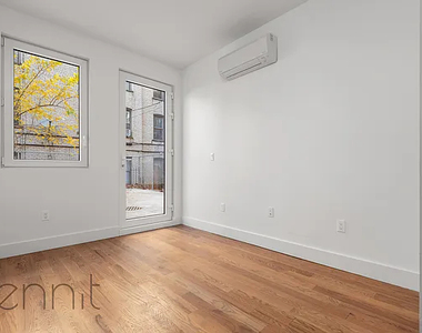 385 Rutland Road - Photo Thumbnail 12