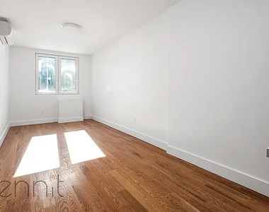 385 Rutland Road - Photo Thumbnail 3