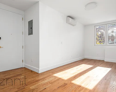 385 Rutland Road - Photo Thumbnail 1