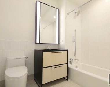 88 Avenue - Photo Thumbnail 5