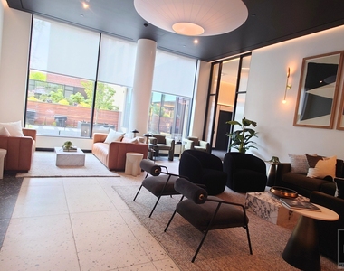 88 Avenue - Photo Thumbnail 15