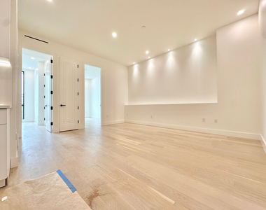 155 Smith Street - Photo Thumbnail 10