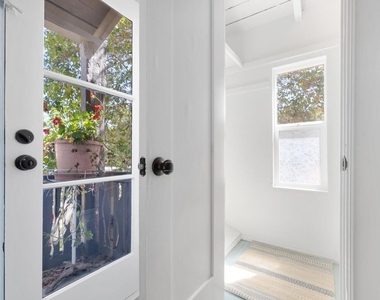 13000 Woodbridge St - Photo Thumbnail 20