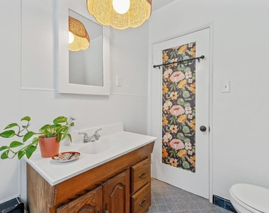 13000 Woodbridge St - Photo Thumbnail 25