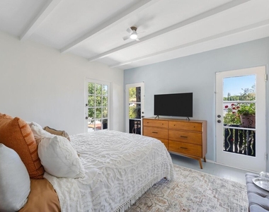 13000 Woodbridge St - Photo Thumbnail 18
