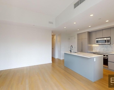 515 East 86th Street - Photo Thumbnail 3