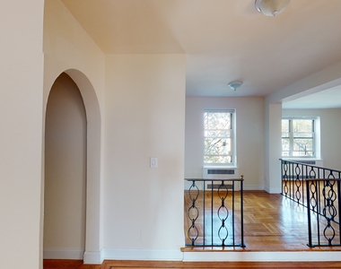70-01 113th street - Photo Thumbnail 3