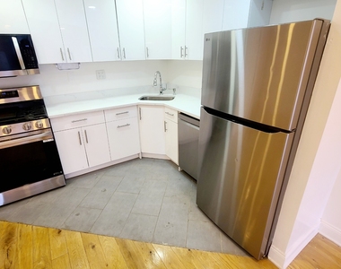 141-13 85th Road - Photo Thumbnail 6
