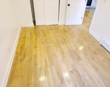 141-13 85th Road - Photo Thumbnail 11