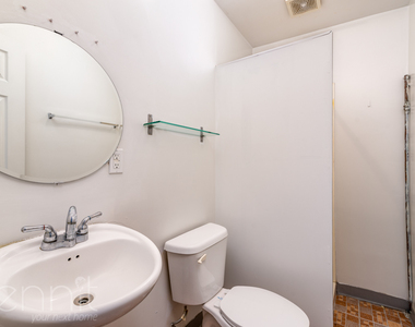 1026 Broadway - Photo Thumbnail 5