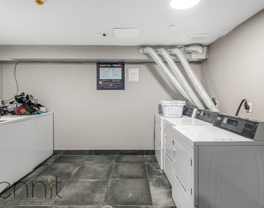 853 Lexington Avenue - Photo Thumbnail 2