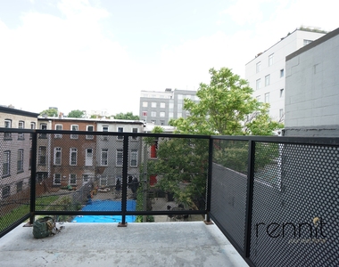 853 Lexington Avenue - Photo Thumbnail 12