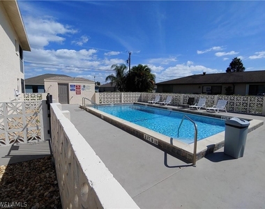 3705 Country Club Boulevard - Photo Thumbnail 1