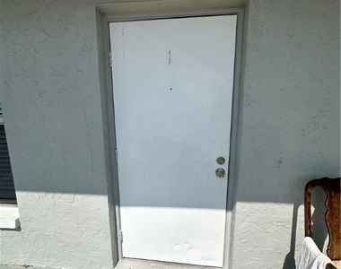 3705 Country Club Boulevard - Photo Thumbnail 2