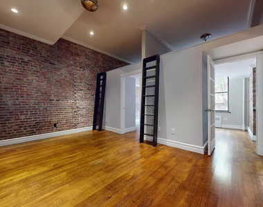 234 West 14th Street - Photo Thumbnail 5