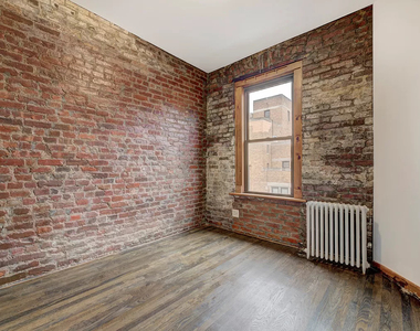 East 13th Street - Photo Thumbnail 4