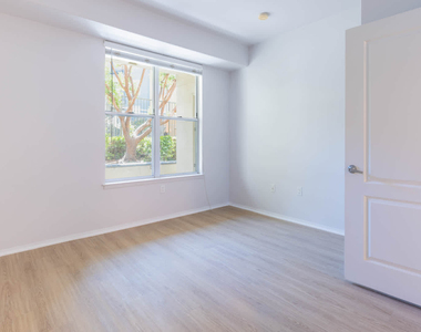 5211 Pacific Concourse Dr - Photo Thumbnail 10