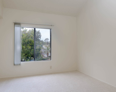 873 Stevens Avenue - Photo Thumbnail 31