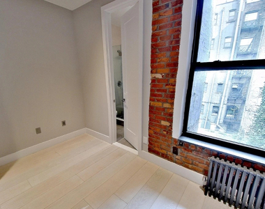 UPPER EAST Side 82nd 3-Bed  - Photo Thumbnail 4