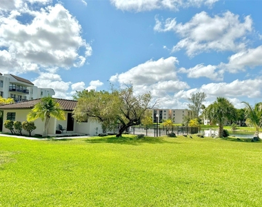 1350 Sw 122nd Ave - Photo Thumbnail 14