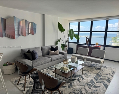 1865 Brickell Ave - Photo Thumbnail 0