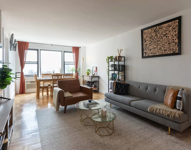 460 East 79th Street - Photo Thumbnail 1
