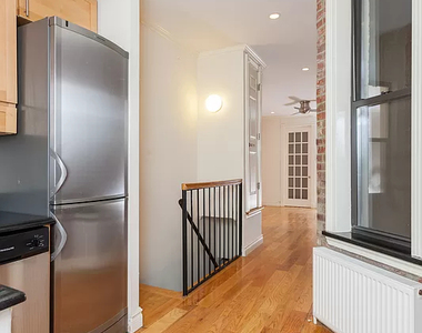 3BR in Hell's Kitchen - Photo Thumbnail 1