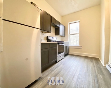 240 Schenectady Avenue - Photo Thumbnail 2
